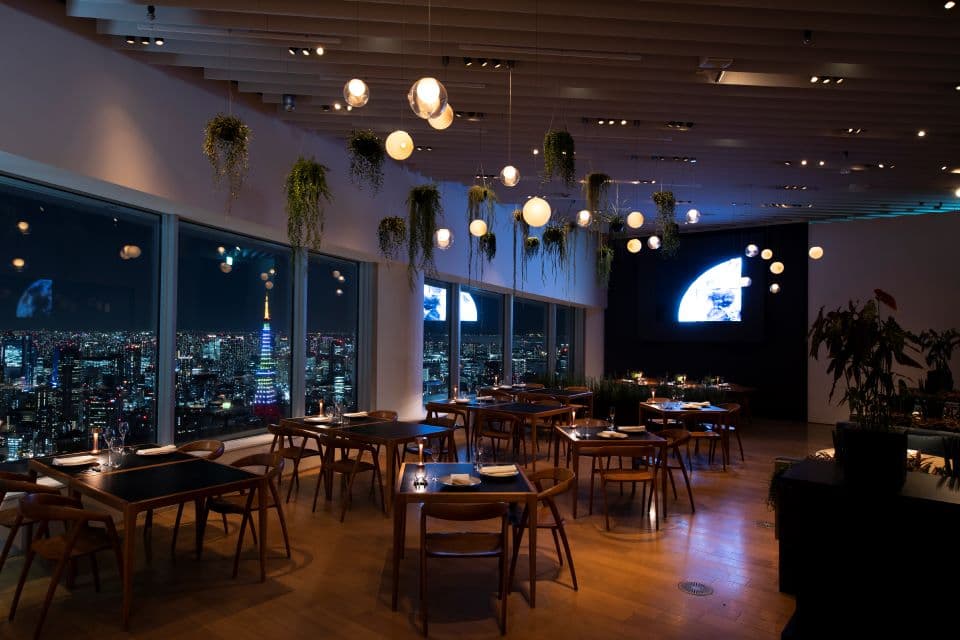 THE SUN & THE MOON Restaurant