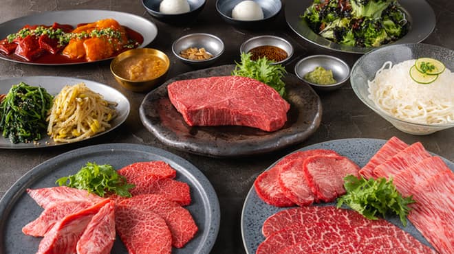 Yakiniku × Bar Marushi Meat Shinbashi Ten