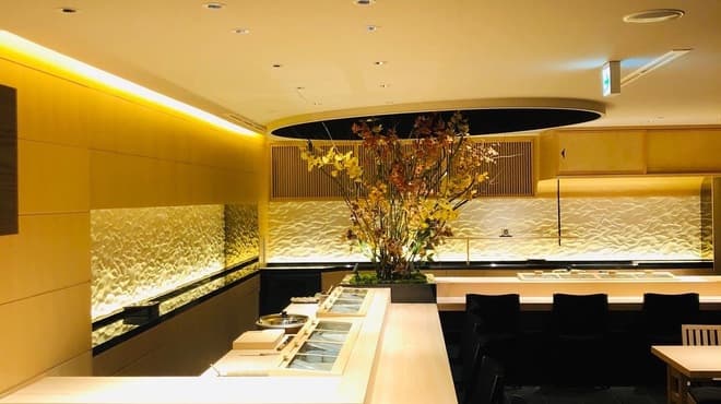 意気な寿し処阿部 青山店