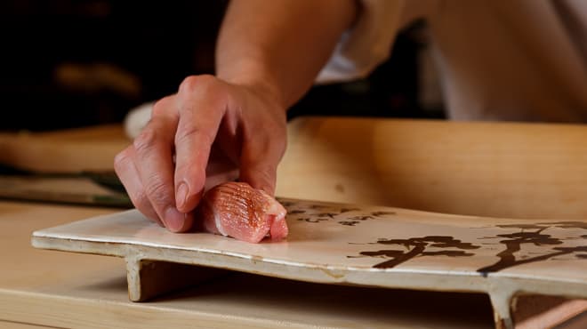 Sushi Iwamoto