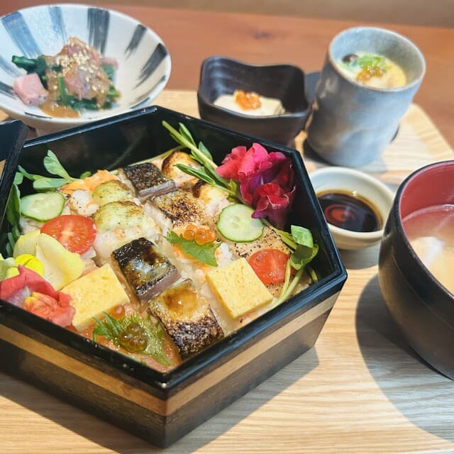 KINKA sushi bar izakaya Roppongi