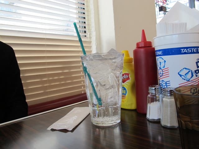 Reg-On Diner Shibuya Honten